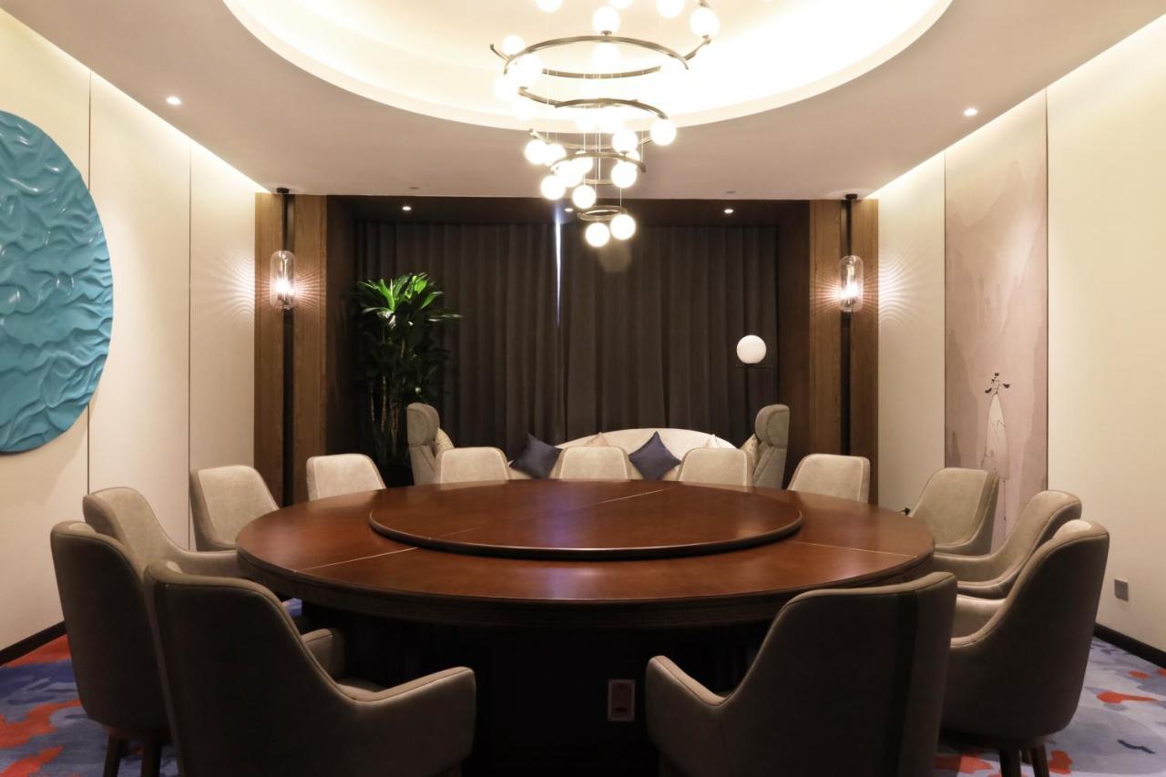 Metropark Hotel Hongqiao Shanghai Exteriör bild